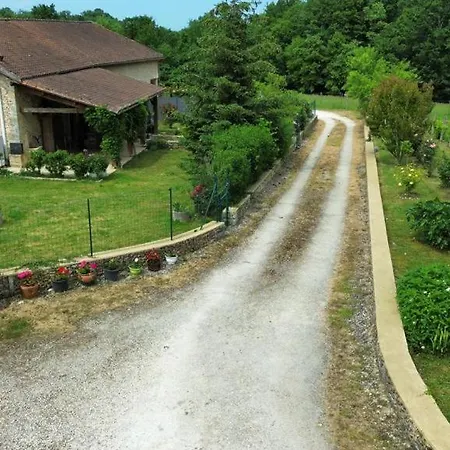Appartement Chez Lucia a 15min de Perigueux à 6km autoroute A89 à Eglise-Neuve-de-Vergt Extérieur photo